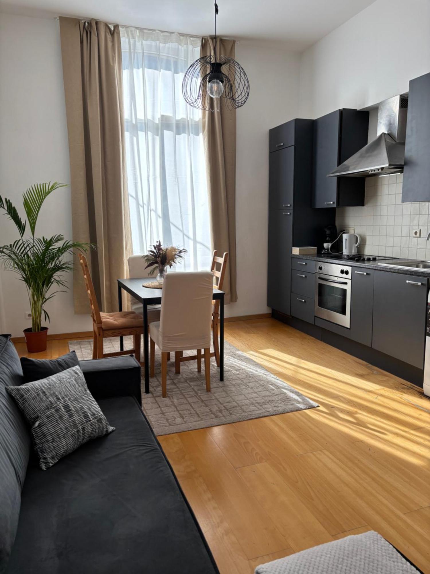 L&l 1 Appartement *